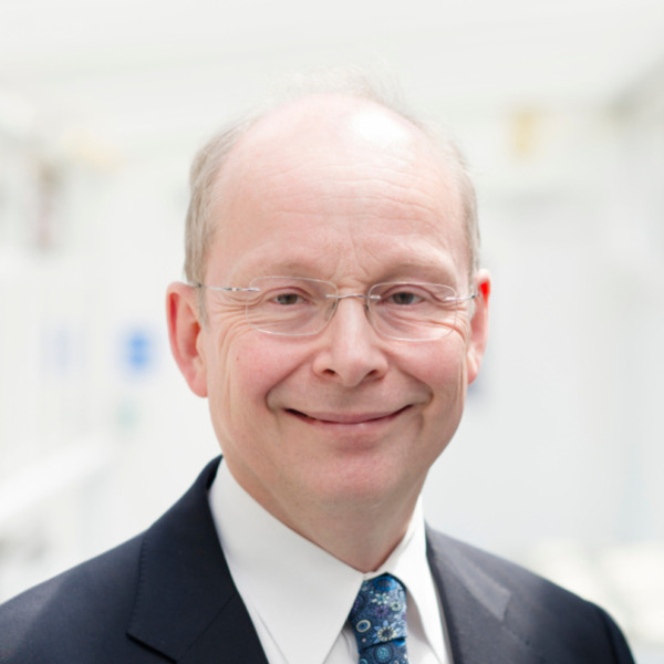 Dr Simon Davies