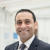 Dr Peter George
